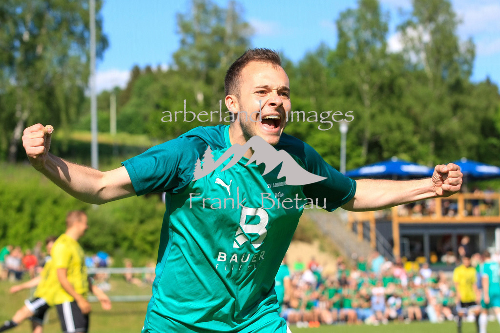 993T1445 | Medien- Sport- Entertainmentfotos