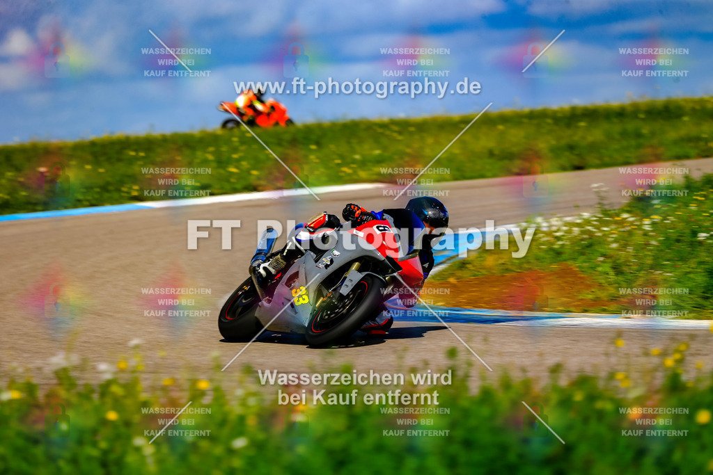 008-5272 | Hier findet Ihr Bilder von Touristenfahrten auf der Nürburgring Nordschleife oder von anderen Veranstaltungen die ich besucht habe. Viel Spass beim Durch Schauen 