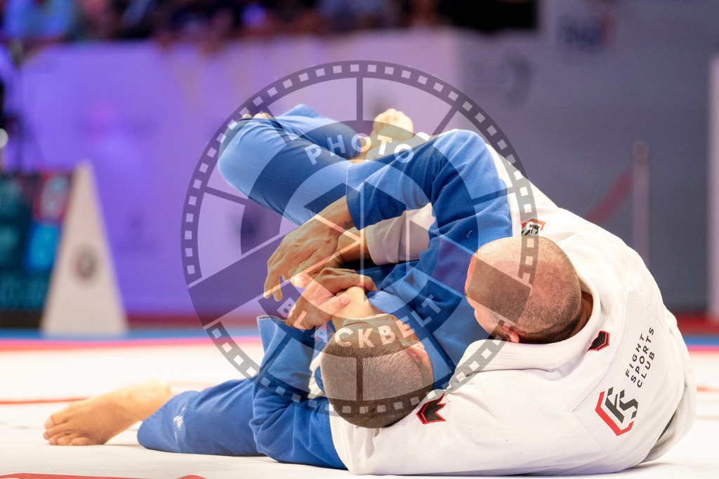 20231107PBB5534 | Fighters compete during the AJP World Master Championship in the Mubadala Arena in Abu Dhabi, Arab United Emirates, on November 7, 2023.