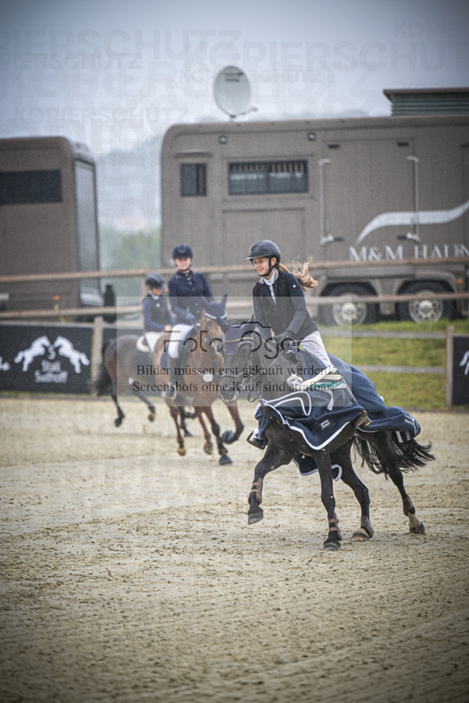 DOS_0140 | Entdecke hochwertige Reitturnierfotos von Foto Oger. Professionell, emotional und authentisch – jetzt Lieblingsmomente im Shop bestellen.Deutschlandweite Turnierfotografie. - Realisiert mit Pictrs.com
