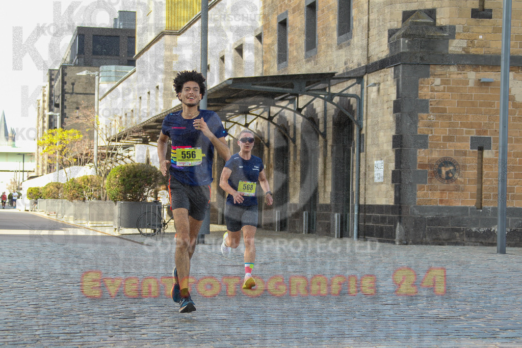 250920_1450_EV4_7264 | Sportfotografie im Rhein-Sieg Kreis, Köln, Bonn, NRW, Rheinland Pfalz, Hessen, etc. Unser Tätigkeitsfeld umfasst den Laufsport vom Volkslauf über den Marathon, Duathlon, Triathon bis zum Ultralauf wie Kölnpfad Ultra oder Schindertrail.