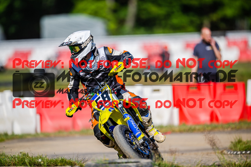 MaZZes_FotoMatrix_220702_2894 | S4