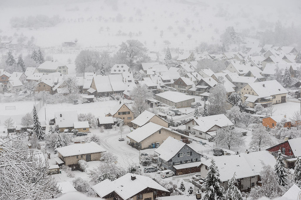 Ausblick vom Rebberg | im Winter in Ziefen, Baselland, Schweiz. - Realisiert mit Pictrs.com