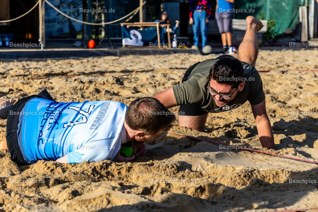 2025-200082448-Strandvölkerball-WM_1 |  23.08.2025; Berlin Foto: Gerold Rebsch - www.beachpics.de