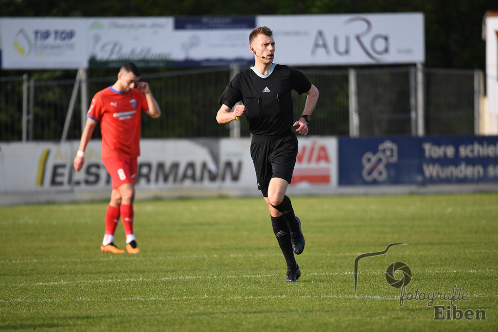 SSV Jeddeloh-SV Drochtersen/Assel | Herren Regionalliga; SSV Jeddeloh (blau)-SV Drochtersen/Assel (rot) am 30.04.2024; in Jeddeloh (53-Acht Arena), Photo: Philip Eiben 2024 - Realisiert mit Pictrs.com