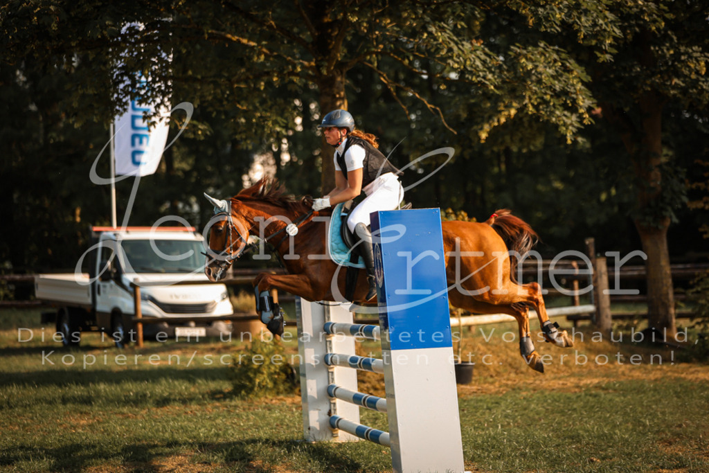 18.FrSpA00164 | Leoni Ertmer Photography - Realisiert mit Pictrs.com