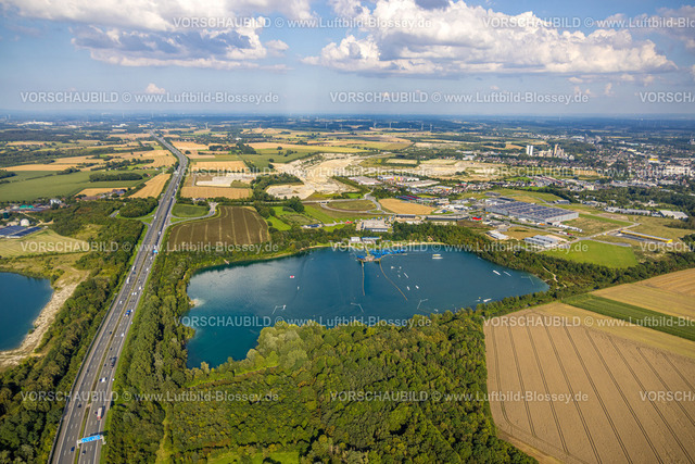 Beckum230805610 | Luftbild, Tuttenbrocksee mit TwinCable Beckum Wasserski-Anlage im See, an der Autobahn A2, Beckum, Münsterland, Nordrhein-Westfalen, Deutschland