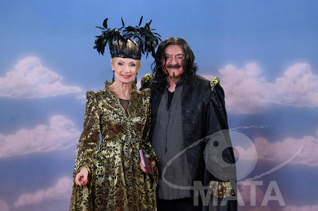 _DWA7144 | MATA IndoCon - Realisiert mit Pictrs.com