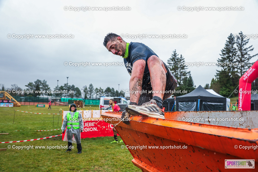 LUR_2369 | Rund um das Thema Sport-Event-Fotografie & individuelle Teilnehmerfotos. Jeder Teilnehmer wird fotografiert.