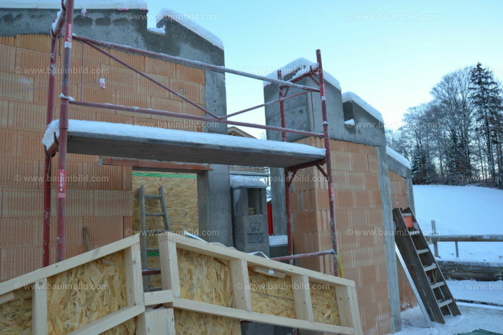 bib-lg09-holzbau-0011 | Nach LV-Leistungsgruppen sortierte Detailfotos über den Bau eines Hauses. Alle Hausbau-Bilder direkt vom Urheber und Autor der Website Haus-Selber-Bauen.com