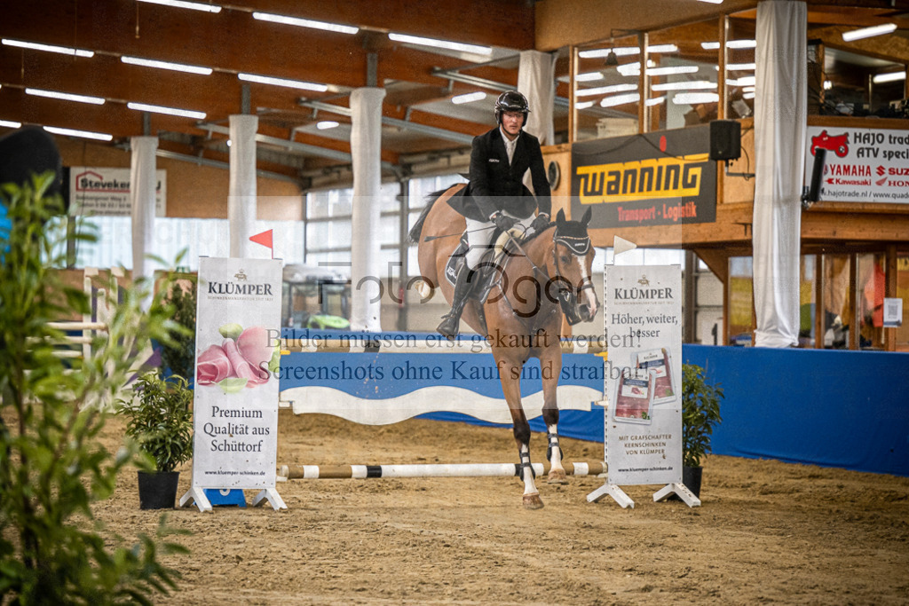 DOS_2111 | Entdecke hochwertige Reitturnierfotos von Foto Oger. Professionell, emotional und authentisch – jetzt Lieblingsmomente im Shop bestellen.Deutschlandweite Turnierfotografie. - Realisiert mit Pictrs.com