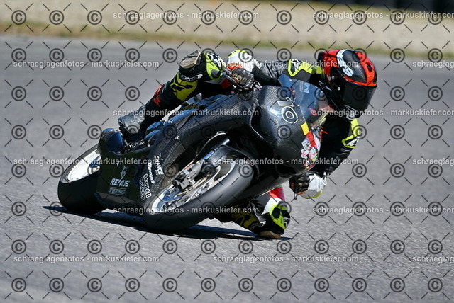 26bt04-0416 | markuskiefer.com - Realisiert mit Pictrs.com