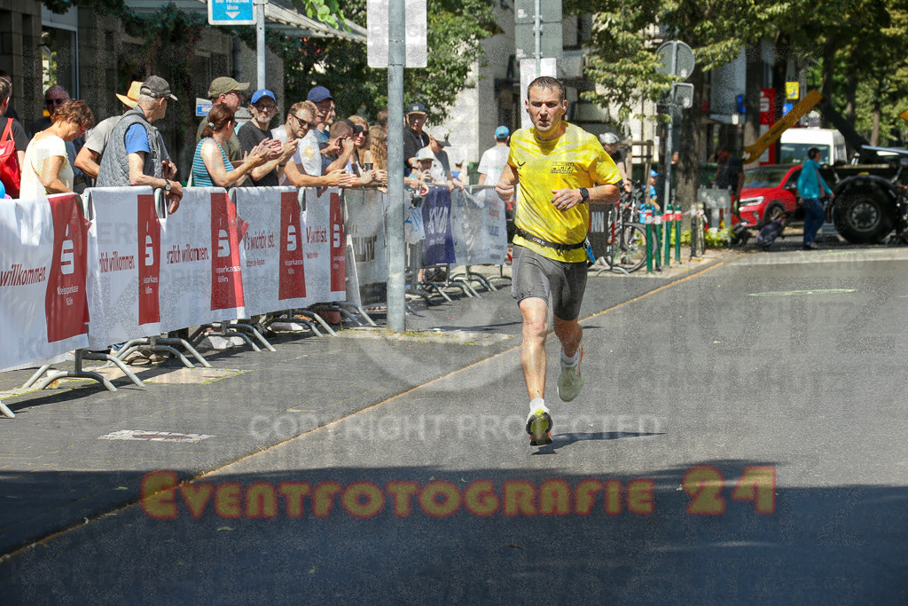 250621_1135_EX1_3670 | Sportfotografie im Rhein-Sieg Kreis, Köln, Bonn, NRW, Rheinland Pfalz, Hessen, etc. Unser Tätigkeitsfeld umfasst den Laufsport vom Volkslauf über den Marathon, Duathlon, Triathon bis zum Ultralauf wie Kölnpfad Ultra oder Schindertrail.