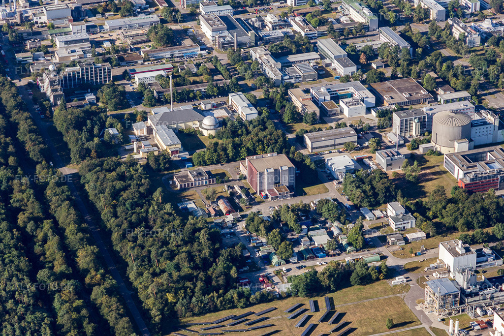 Luftbild: Leopoldshafen, KIT Nord im Ortsteil Leopoldshafen in Eggenstein-Leopoldshafen im Bundesland Baden-Württemberg in Deutschland. Foto: IMG_093965.jpg vom 23.08.2016 durch Werner Riehm/FLY-FOTO.de