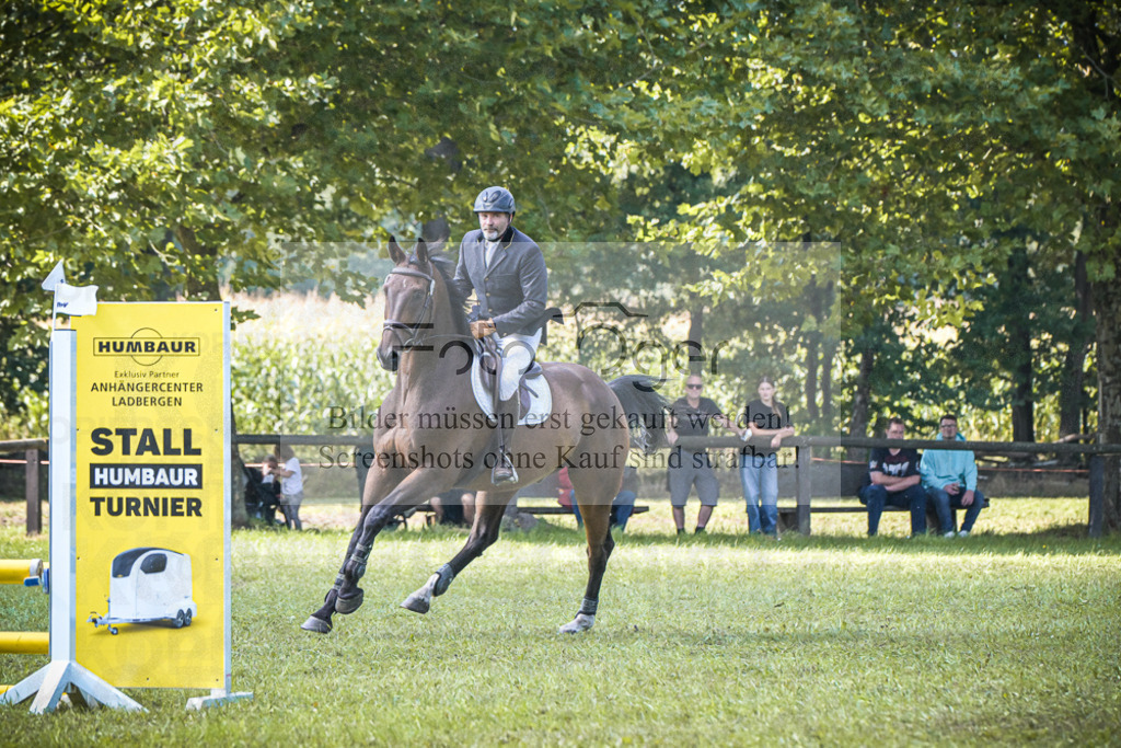 DOS_0155 | Entdecke hochwertige Reitturnierfotos von Foto Oger. Professionell, emotional und authentisch – jetzt Lieblingsmomente im Shop bestellen.Deutschlandweite Turnierfotografie. - Realisiert mit Pictrs.com