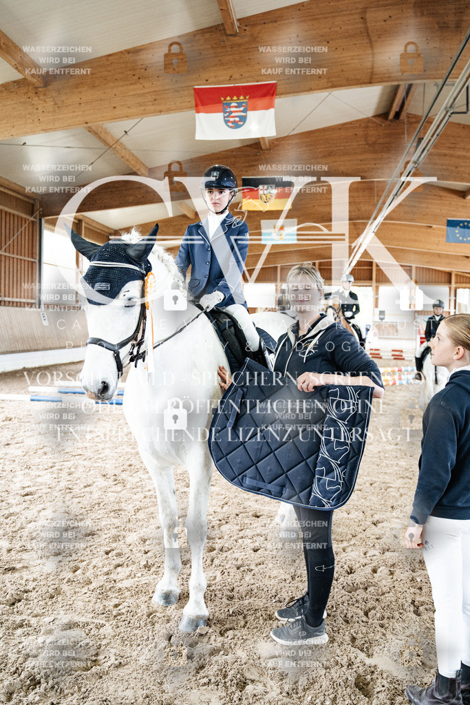 CK703395 | Turnierfotografie Pferdefotografie Trier Rheinland-Pfalz Pferdesport Reitsport Tierfotografie Sportfotografie Pferdevideo Pferdevideografie Equestrianvideography equestrianphotography  - Realisiert mit Pictrs.com