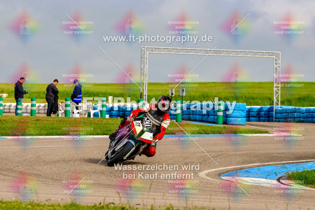 MotoTeam-8227 | Hier findet Ihr Bilder von Touristenfahrten auf der Nürburgring Nordschleife oder von anderen Veranstaltungen die ich besucht habe. Viel Spass beim Durch Schauen 