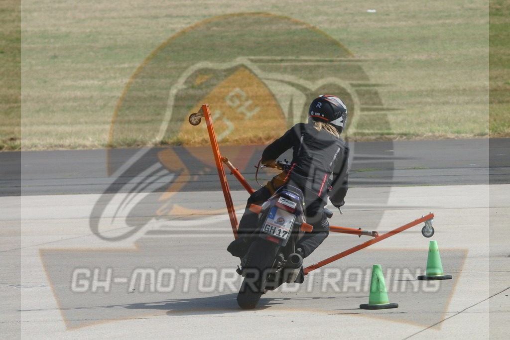 IMG_3610 | gh-motorradtraining-foto.de - Realisiert mit Pictrs.com
