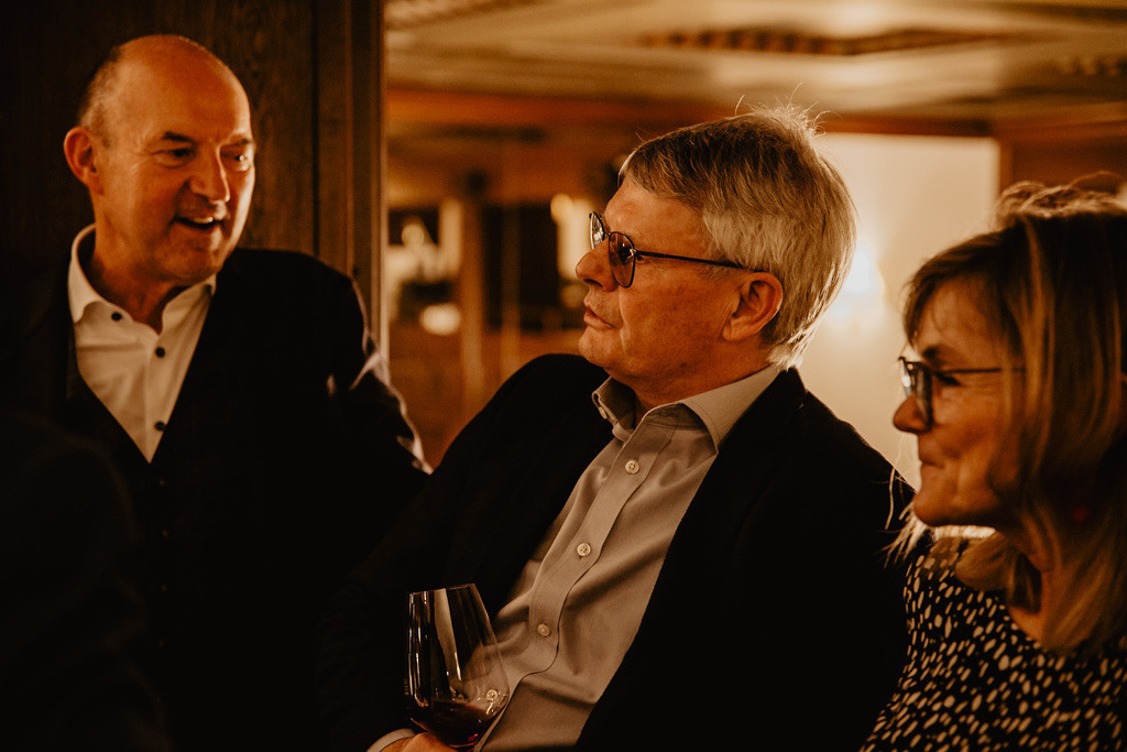 057A8688 | thismomentpictures - Realisiert mit Pictrs.com