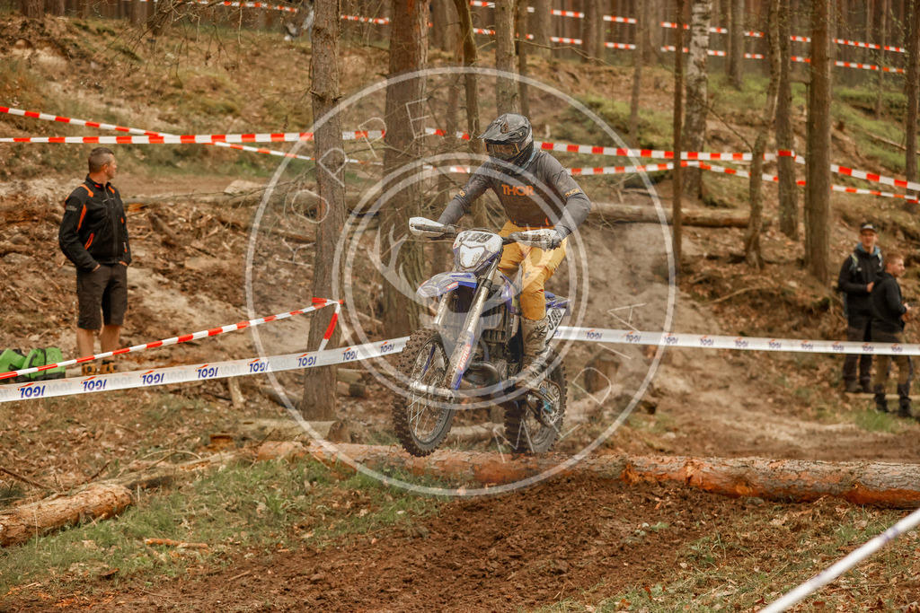 2TaktLauf1-308 | koppe-media - Realisiert mit Pictrs.com