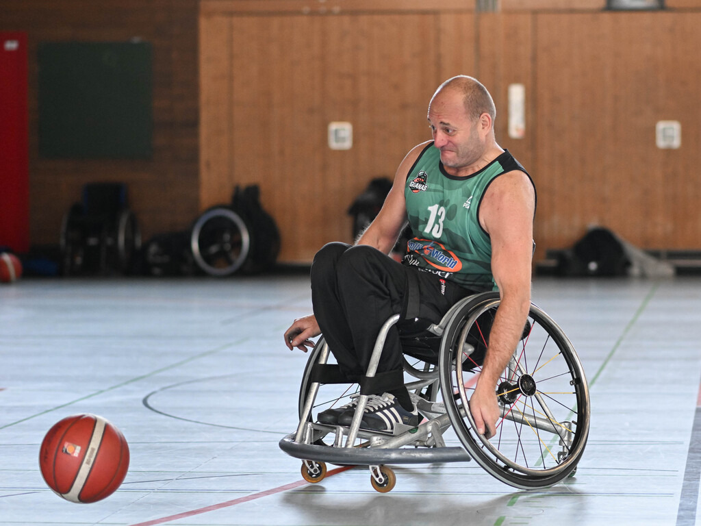 2025-11-30-Ralph_Kunze-4633 | Ralph Kunze - Realisiert mit Pictrs.com