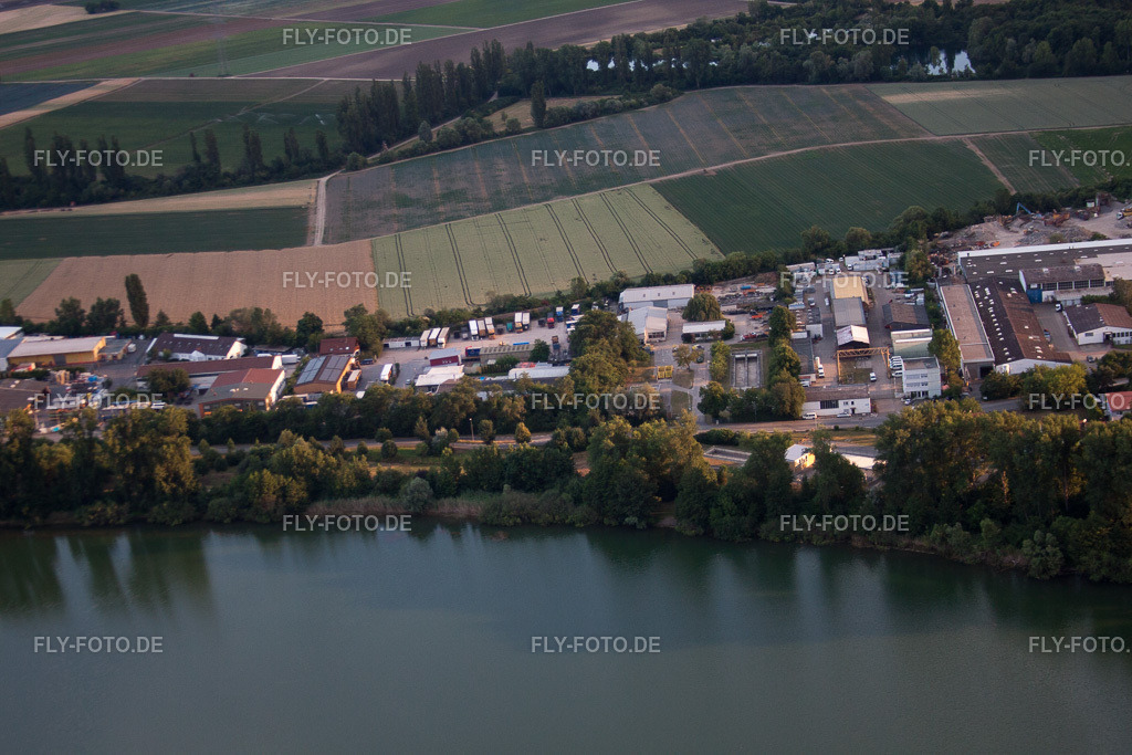 Industriestr | Luftbild: Industriestr im Ortsteil Roxheim in Bobenheim-Roxheim im Bundesland Rheinland-Pfalz in Deutschland. Foto: IMG_69189.jpg vom 24.06.2014 durch Werner Riehm/FLY-FOTO.de - Realisiert mit Pictrs.com