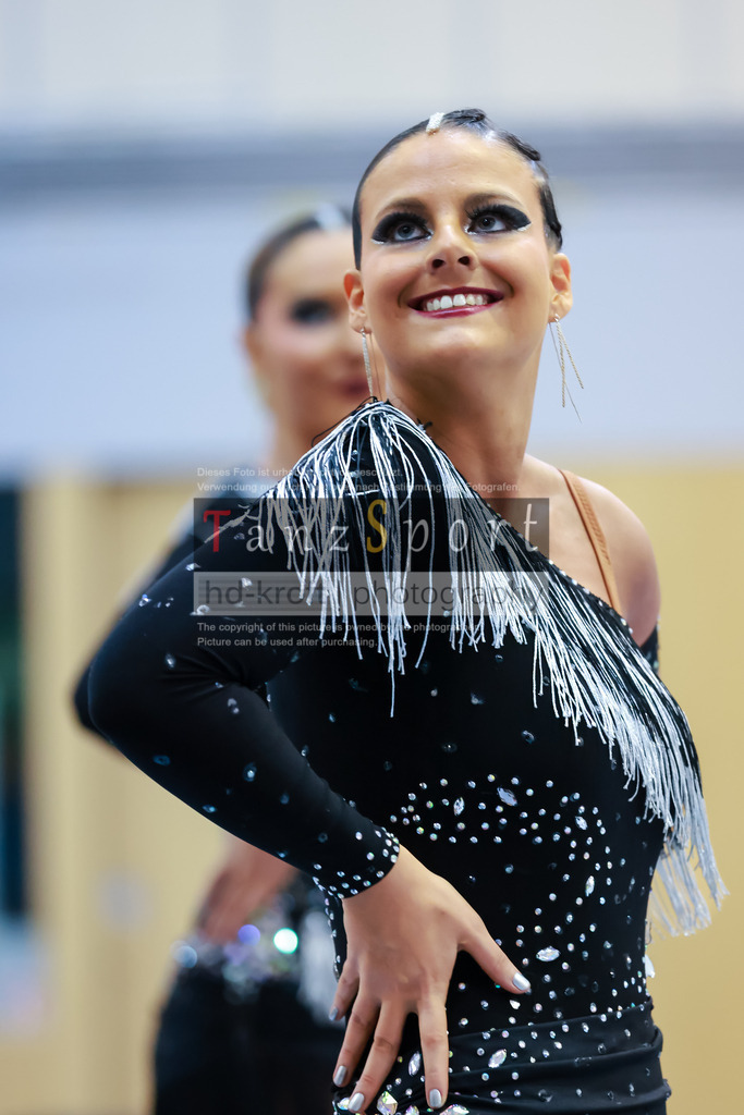 20260307_Solo-Forma_BL2_Nbg09135 | Tanzsportbilder, Standardtanz, Lateintanz, WDSF, DTV, LTVB, dancecomp, goc, hessen tanzt, blaues band der spree, walzer, tango, wiener walzer, slowfox, quickstepp, samba, rumba, cha-cha-cha, paso doble. jive, hd-kroft photography, turniertanzsport