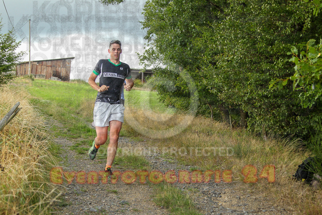 250801_1858_EV4_7798 | Sportfotografie im Rhein-Sieg Kreis, Köln, Bonn, NRW, Rheinland Pfalz, Hessen, etc. Unser Tätigkeitsfeld umfasst den Laufsport vom Volkslauf über den Marathon, Duathlon, Triathon bis zum Ultralauf wie Kölnpfad Ultra oder Schindertrail.