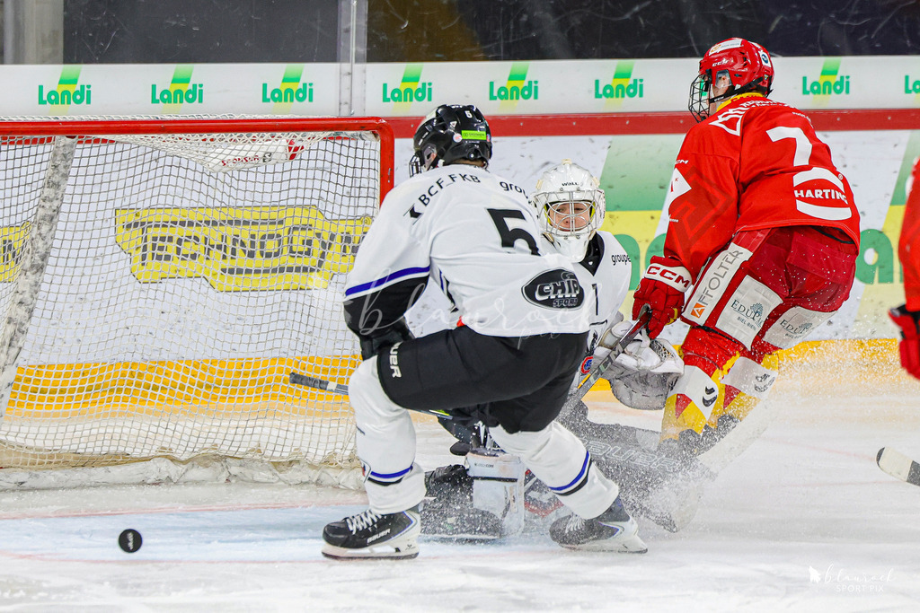 EHCB Spirit vs HCFG_wb-8093 | Sportbilder, Sportfotograf, Hochzeits- und Eventfotografin, Flugshows, Portraits und Tiershooting, Aviation, Downhill, Nationalleague, Swissleague, International