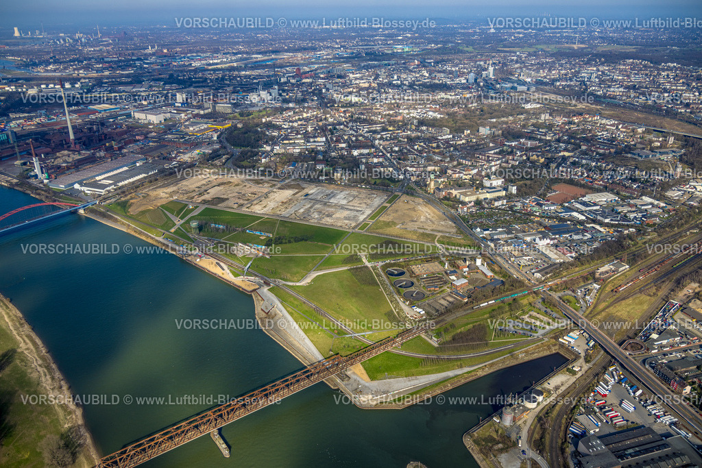 Duisburg240303646 | Luftbild, Rheinpark Duisburg am Fluss Rhein und geplante Wohnanlage RheinOrt Hochfeld, künftiges IGA-Gelände, Hochfelder Eisenbahnbrücke Rheinhausen Duisburg über den Fluss Rhein, historische Sehenswürdigkeit, Hochfeld, Duisburg, Ruhrgebiet, Nordrhein-Westfalen, Deutschland, Duisburg-S
