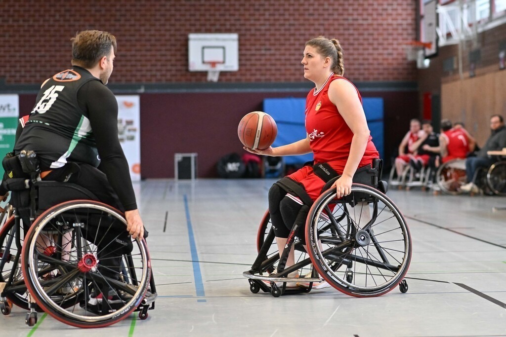 2025-11-30-Ralph_Kunze-4823 | Ralph Kunze - Realisiert mit Pictrs.com