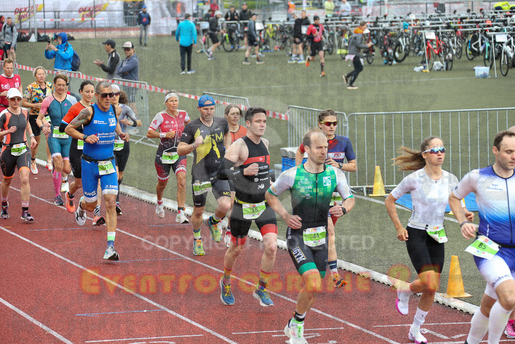 250413_1030_EX1_9986 | Sportfotografie im Rhein-Sieg Kreis, Köln, Bonn, NRW, Rheinland Pfalz, Hessen, etc. Unser Tätigkeitsfeld umfasst den Laufsport vom Volkslauf über den Marathon, Duathlon, Triathon bis zum Ultralauf wie Kölnpfad Ultra oder Schindertrail.