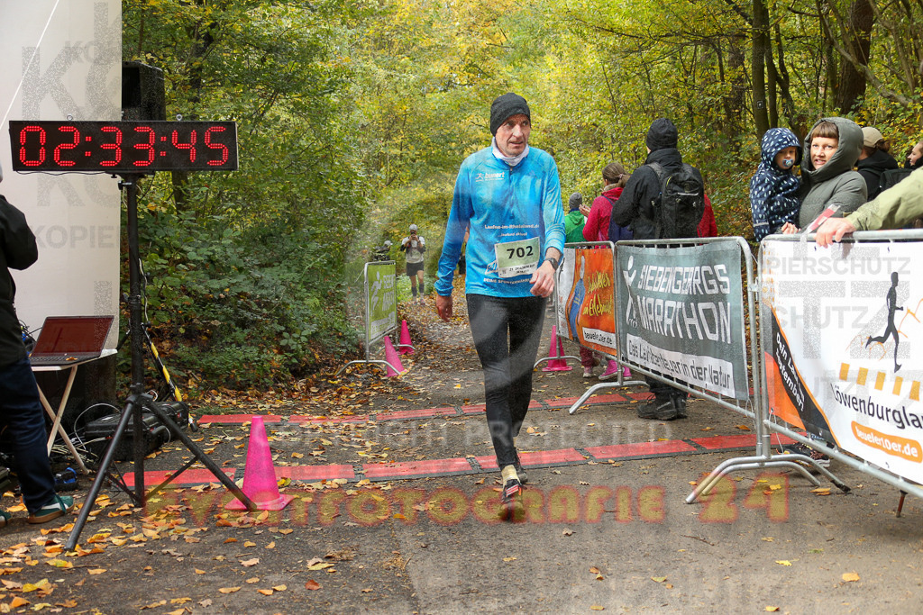 251026_1235_EX1_0761 | Sportfotografie im Rhein-Sieg Kreis, Köln, Bonn, NRW, Rheinland Pfalz, Hessen, etc. Unser Tätigkeitsfeld umfasst den Laufsport vom Volkslauf über den Marathon, Duathlon, Triathon bis zum Ultralauf wie Kölnpfad Ultra oder Schindertrail.