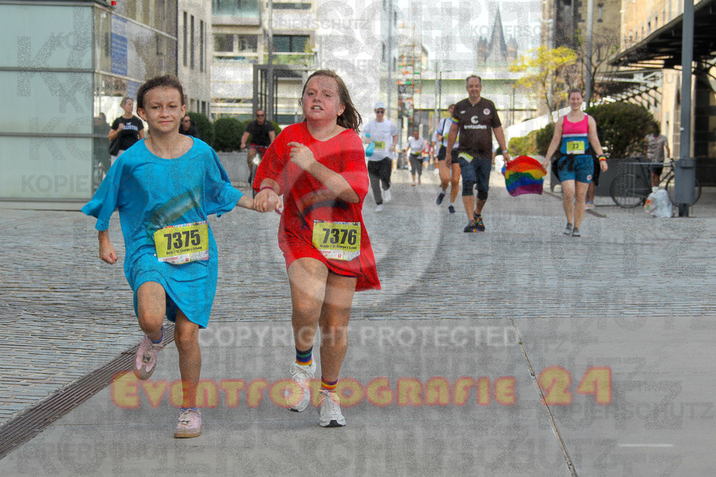 250920_1345_EV4_6611 | Sportfotografie im Rhein-Sieg Kreis, Köln, Bonn, NRW, Rheinland Pfalz, Hessen, etc. Unser Tätigkeitsfeld umfasst den Laufsport vom Volkslauf über den Marathon, Duathlon, Triathon bis zum Ultralauf wie Kölnpfad Ultra oder Schindertrail.