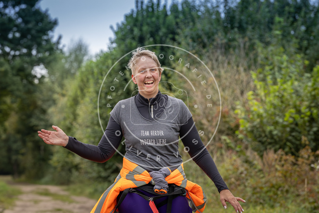 Pfotenfotografie_DV3A6692 | Hundefotografie, Tierfotograf, Pfotenfotografie, Fotoshooting Hund, Hunde Portrait, Hundesport, Hundeportraits, Heideshooting, Hunde, Sportfotograf, Hundefotograf, Turnierhundsport, THS,  - Realisiert mit Pictrs.com