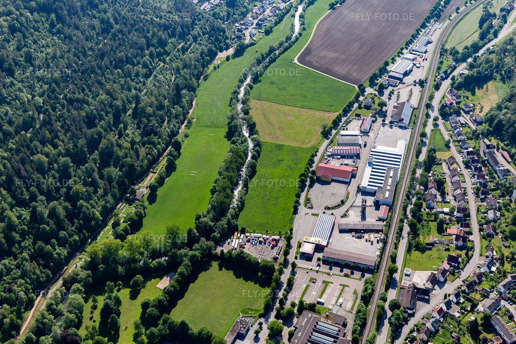 Luftbild: Ortsansicht in Oberndorf am Neckar im Bundesland Baden-Württemberg in Deutschland. Foto: IMG_114427.jpg vom 30.05.2019 durch Werner Riehm/FLY-FOTO.de