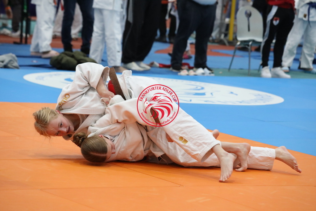 1J7A2637 | Fotos vom Adler Cup - Pictures from Adler Cup

Hier findet Ihr alle Eindrücke und großen Momente der Adler Cup Wochenenden. Here you will find all impressions and great moments of the Adler Cup weekends. - Realisiert mit Pictrs.com