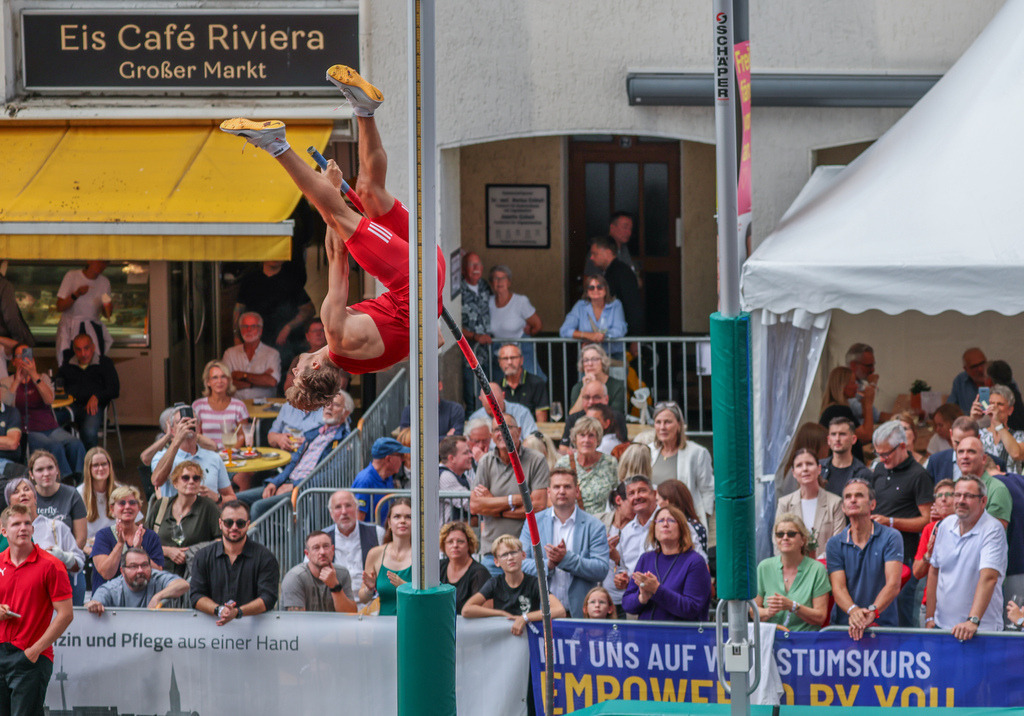 top-top.de-250828-210 | Foto, Video, Fotografie, Videografie, Fotobox, DJ, Discjockey, Musik, Musikbox, Veranstaltung, Photobooth, Amazon, Ebay, Buchtipp, Bestseller, Autor, Verlag, Buch, Wesel, Hamminkeln, NRW, Dinslaken, Rees, Drohne, Hochzeit, Party, Fotobox, Wesel, Fotograf