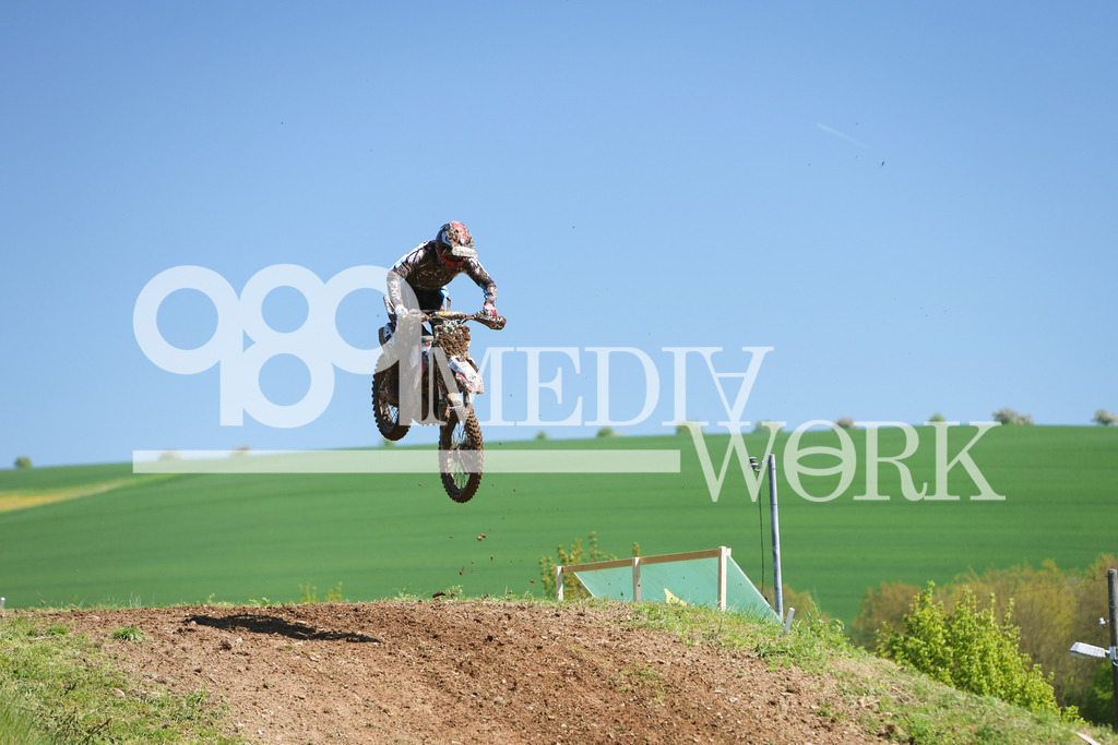 5E6A6604 | 989 MEDIAWORK