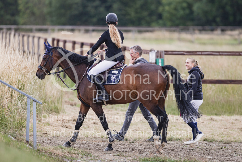 250627_PfSpTa_S1-Spr-515 | Deine schönsten Turniermomente als professionelle Fotos! Entdecke hochwertige Pferdesport-Fotografie im Online-Shop. Jetzt Fotos finden & bestellen!