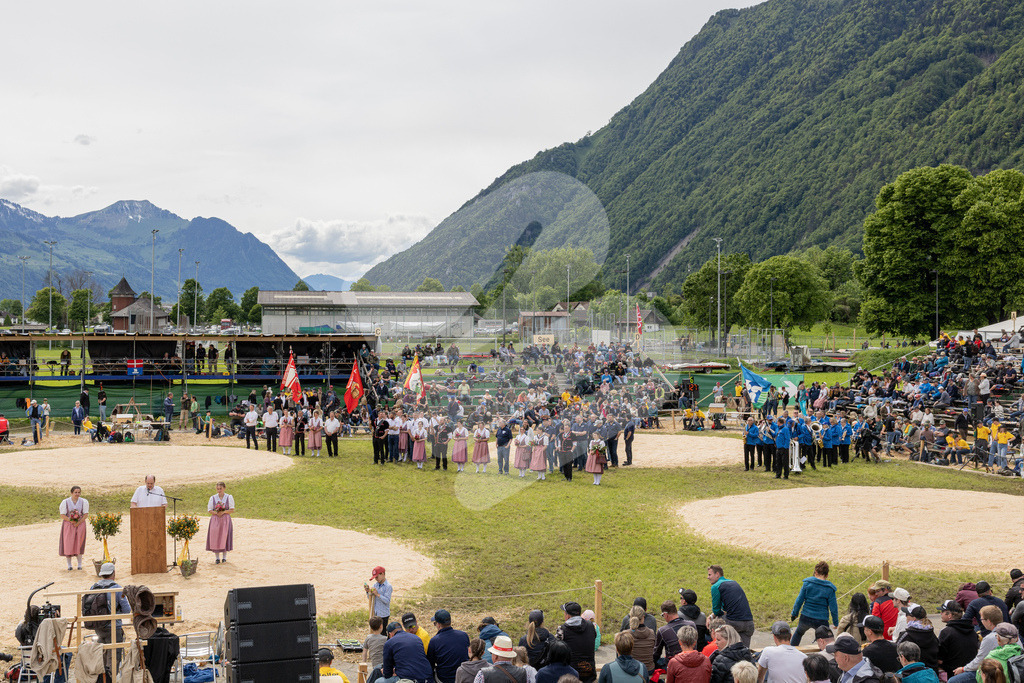 Schwyzer2026_5G_00309 | Die Schwinger des Schwyzer Kantonalen Schwingerverbandes: Fotos, die Dynamik und Leidenschaft festhalten, sowie emotionale Momente aus dem traditionellen Schwingsport zeigen. - Realisiert mit Pictrs.com