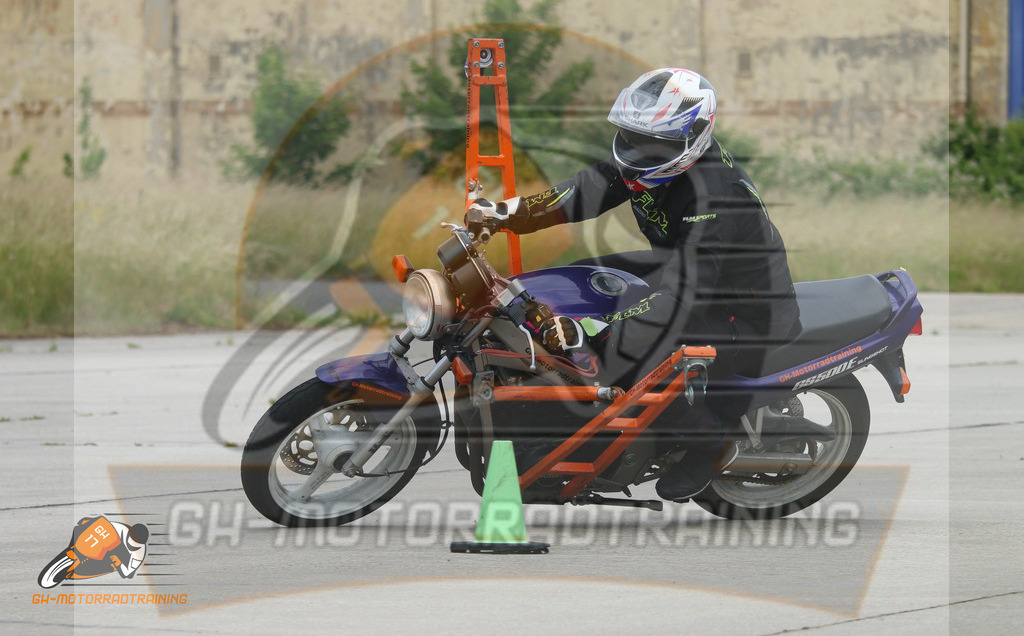 IMG_0212 | gh-motorradtraining-foto.de - Realisiert mit Pictrs.com