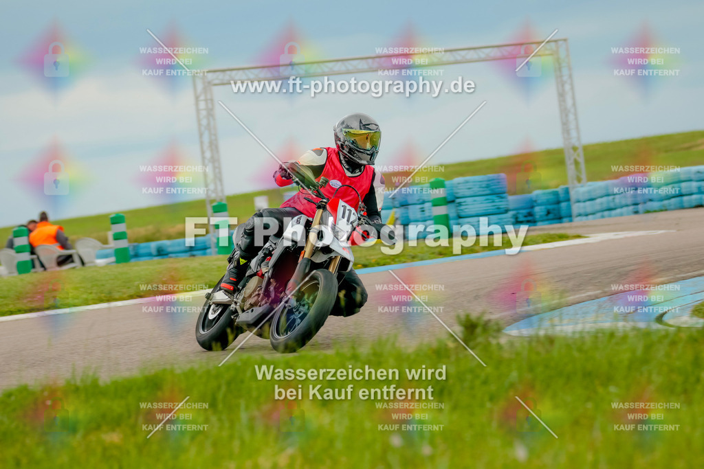 _7D21519 | Hier findet Ihr Bilder von Touristenfahrten auf der Nürburgring Nordschleife oder von anderen Veranstaltungen die ich besucht habe. Viel Spass beim Durch Schauen 