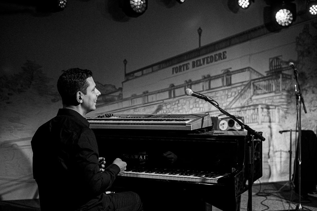 Maria Markesini Konzert | Maria Markesini meets Klazz Brothers im Forte Belvedere Leisnig zum Festival Hallo Leisnig 2022. - Realisiert mit Pictrs.com