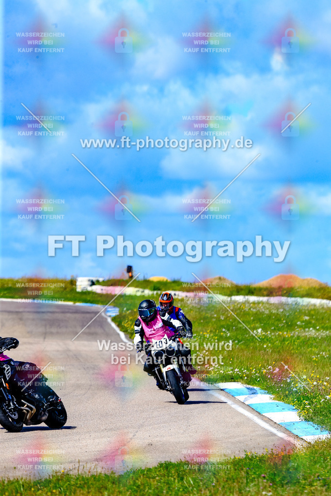 _OUR5936 | Hier findet Ihr Bilder von Touristenfahrten auf der Nürburgring Nordschleife oder von anderen Veranstaltungen die ich besucht habe. Viel Spass beim Durch Schauen 