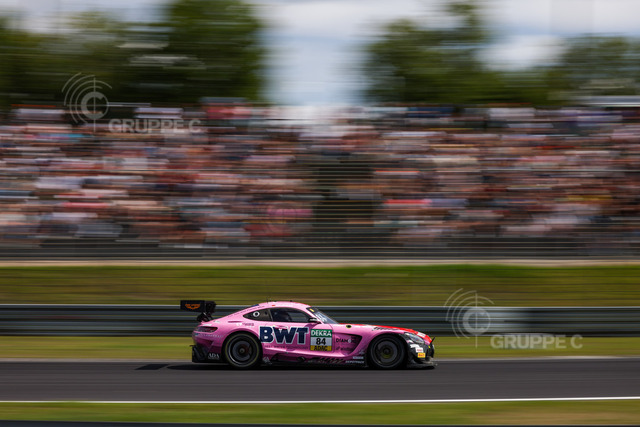 DTM525_080914330211860JS_JS | DTM, 9. + 10. Rennen Nürburgring 2025 - Foto: Gruppe C Photography - Realisiert mit Pictrs.com