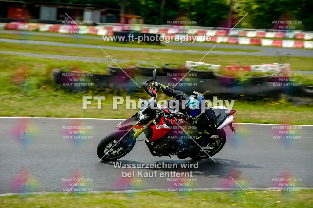 VBK-4843 | Hier findet Ihr Bilder von Touristenfahrten auf der Nürburgring Nordschleife oder von anderen Veranstaltungen die ich besucht habe. Viel Spass beim Durch Schauen 