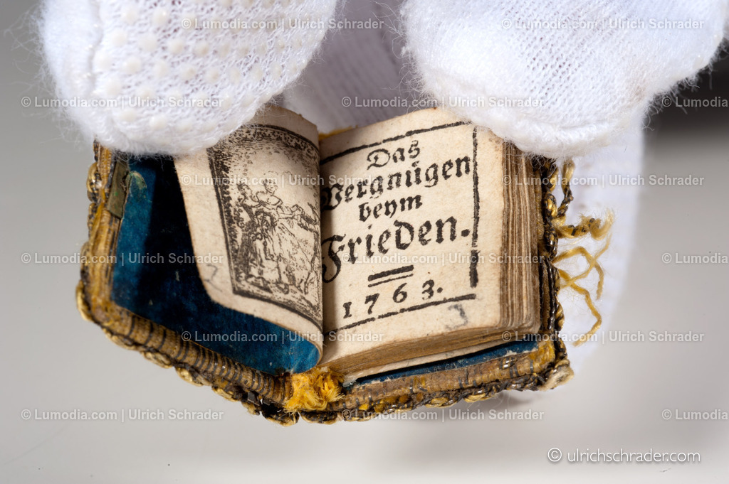 _ulrichschrader.com-72 | Stockfoto und Bilderpool mit Bildmaterial aus Deutschland, dem Harz, Halberstadt, Quedlinburg, Wernigerode und weltweit. Qualitativ hochwertige und professionelle Fotos anschauen und kaufen. - Realisiert mit Pictrs.com