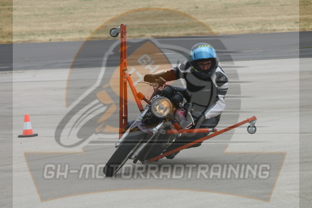 IMG_3305 | gh-motorradtraining-foto.de - Realisiert mit Pictrs.com