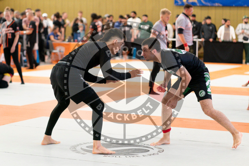 20240915PBB3593 | Athletes compete during the Grappling Industries’ grappling and Brazilian jiu-jitsu competition in Berlin, on September 15, 2024.